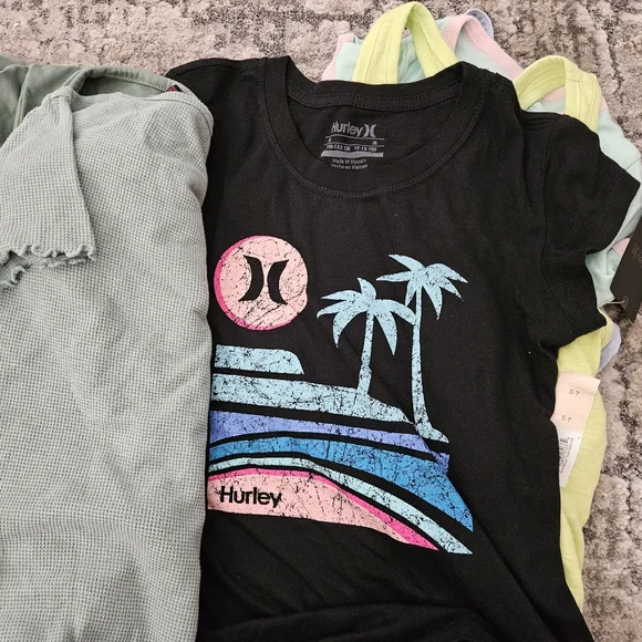 bundle lot of 11  girl shirts - Picture 9 of 9